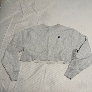 Champion Women's Grey Cropped Sweatshirt